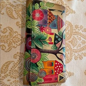 Anushka Wallet: Hand painted leather